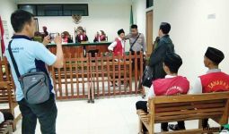 Pembunuh Anak Tiri Divonis 10 Tahun - JPNN.com
