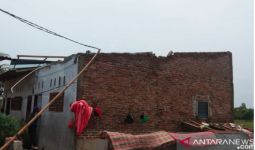 Angin Puting Beliung Terjang Deli Serdang, 59 Rumah Rusak, 1 Orang Luka-Luka - JPNN.com