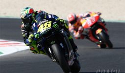 Vinales Start Terdepan di MotoGP San Marino, Rossi dan Marquez Disidang - JPNN.com