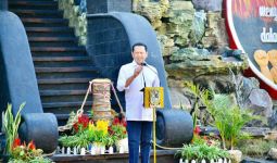 Bamsoet Resmikan Monumen Guru Indonesia di Banjarnegara - JPNN.com