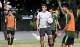 Bima Sakti Bakal Panggil 5 Nama Baru dalam Pemusatan Latihan Timnas Indonesia U-16 - JPNN.com