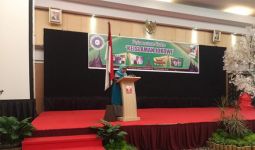 Buku Keislaman Jokowi Hadir di Padang - JPNN.com