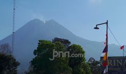 Hari Ini Gunung Merapi Mengalami 156 Kali Gempa Guguran - JPNN.com