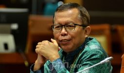 Sekjen PPP Tak Percaya RUU Cipta Kerja Salah Ketik - JPNN.com