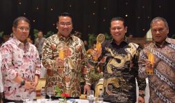 Ketua DPR dan Dua Menteri Raih Indonesia Digital Initiative Awards 2019 - JPNN.com