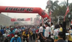 Kabut Asap Karhutla Tak Surutkan Semangat Pesepeda Ikuti Gowes Nusantara di Pekanbaru - JPNN.com