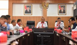 Pesan Sesmenpora Saat Pimpin Rapat Persiapan Piala Dunia Basket 2023 - JPNN.com