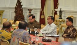 Pejabat Istana Kompak Irit Bicara Terkait Perppu KPK - JPNN.com