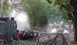 Poldasu Tetapkan 40 Tersangka Kerusuhan Demo Mahasiswa di DPRD Sumut - JPNN.com
