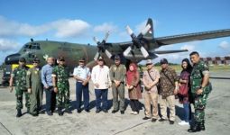 TNI Bantu Evakuasi Perantau Minang dari Wamena ke Jayapura - JPNN.com