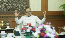 Menaker Dukung Usulan Iluni UI Kembangkan SDM Indonesia - JPNN.com