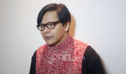 Begini Cara Armand Maulana Merayakan Hari Batik Nasional - JPNN.com