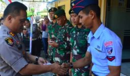 Polres Beri Layanan SIM Gratis untuk Anggota TNI - JPNN.com