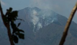 Kebakaran di Pegunungan Malabar Bandung Makin Meluas - JPNN.com