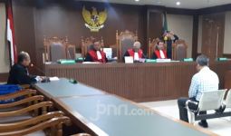 Serang 2 Hakim, Pengacara Pak TW Didakwa Melawan Pejabat Negara - JPNN.com