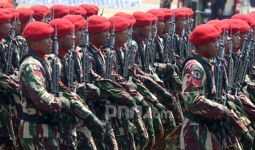Barikade TNI dan Polri Sangat Kuat, Siap Adang KKSB - JPNN.com