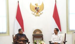 Jokowi Bertemu SBY Lagi, Komposisi Kabinet 2019-2024 Bakal Direvisi - JPNN.com