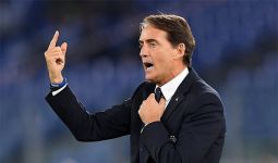 Italia Belum Terkalahkan, Roberto Mancini Berharap Timnya Tetap Membumi - JPNN.com