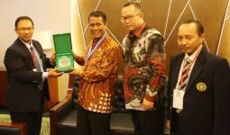 Ubah Wajah Pertanian Indonesia, Mentan Amran Diganjar Penghargaan - JPNN.com