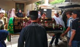 Korban Tewas Lakalantas di JTTS Itu Ternyata Baru Pulang Ziarah dari Makam Ayahnya - JPNN.com