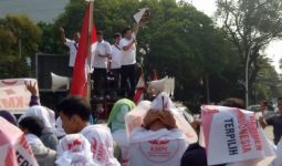 Jelang Pelantikan Presiden, KMPI Serahkan Sabuk Nusantara ke Jokowi - JPNN.com