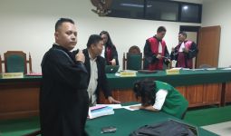 Divonis 15 Bulan Penjara, Nur Safitri Pasrah - JPNN.com