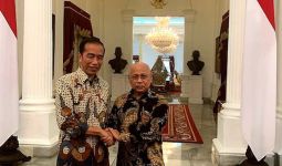 Soal Kandidat Presiden 2024, Darmizal: Belum Ada Menyamai Elektabilitas Jokowi - JPNN.com