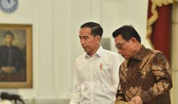 Bantahan Moeldoko buat Rocky Gerung soal Tudingan Jokowi Tak Paham Pancasila - JPNN.com