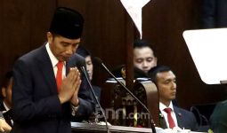 Analisis Mantan Sesmil Kepresidenan soal Peluang Memakzulkan Jokowi Saat Ini - JPNN.com