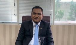 Reaksi Senator Angelo Soal Pengecatan Ulang Pesawat Kepresidenan, Menohok! - JPNN.com