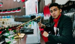 Cerita Vadi Akbar Buatkan Mikrofon Emas untuk Pelantikan Jokowi - JPNN.com