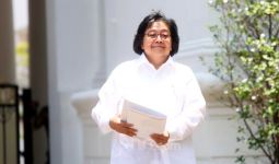 Siti Nurbaya Bakar Jadi Menteri LHK Lagi, Ahli IPB: Pilihan Pak Jokowi Tepat! - JPNN.com