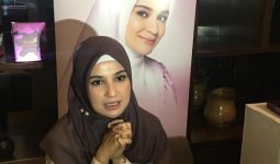 Shireen Sungkar Beber Alasan Tak Pernah Curhat soal Rumah Tangga di Medsos   - JPNN.com