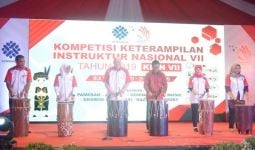 Kemnaker Dorong Pemerataan Kualitas Instruktur di Indonesia - JPNN.com