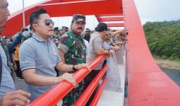 Panglima TNI Tinjau Jembatan Merah di Jayapura - JPNN.com