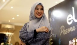 Ibunda Chacha Frederica Kecelakaan, Begini Kondisinya - JPNN.com