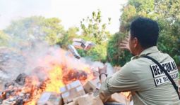 Bea Cukai Makassar Memusnahkan Barang Penindakan Senilai Rp 1,1 Miliar - JPNN.com
