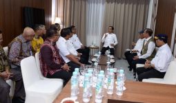 Jokowi Akan Menindaklanjuti Keluhan Gubernur Maluku Soal APBD - JPNN.com