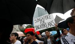 Susah Dapat Kerja, Warga Singapura Gelar Demo Anti-Imigran - JPNN.com