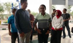 Menpora tak Bisa Masuk Stadion GBT, Begini Penjelasan Pejabat Dispora Surabaya - JPNN.com
