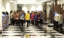 Megawati dan Surya Paloh Bersalaman, Setelah Itu SYL Ambil Peran - JPNN.com