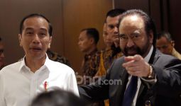 Jokowi Sempat Singgung Soal Surya Paloh dan Sohibul Iman Berpelukan - JPNN.com