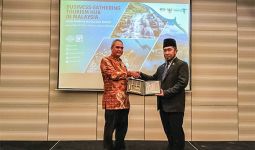 Kemenparekraf Luncurkan Pusat Informasi Pariwisata di Johor Bahru - JPNN.com