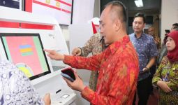 Cetak e-KTP Bakal Semudah Mengambil Duit di ATM - JPNN.com