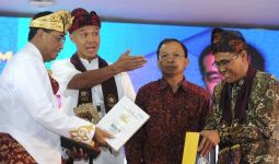 Diwarnai Cuitan Andi Arief, Ganjar Pranowo jadi Ketum Kagama Hingga 2024 - JPNN.com