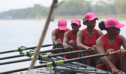 Dayung Rowing Persembahkan Emas Pertama untuk Jambi di Popnas - JPNN.com