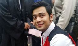 Terjerat Kasus Penganiayaan, Kriss Hatta Dituntut 10 Bulan Penjara - JPNN.com