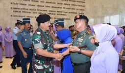 51 Perwira Tinggi TNI Naik Pangkat, Pati TNI AD Terbanyak - JPNN.com