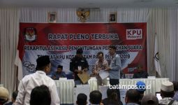 Terbukti Melanggar Kode Etik, Lima Komisioner KPU Batam Dipecat - JPNN.com