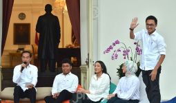 Sindir Reformasi Birokrasi, Fadli Zon Sebut Janji Jokowi Seperti Balon Kempis - JPNN.com